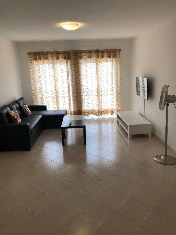 Olinda'S 2 Bedroom Apartment Lagos Esterno foto